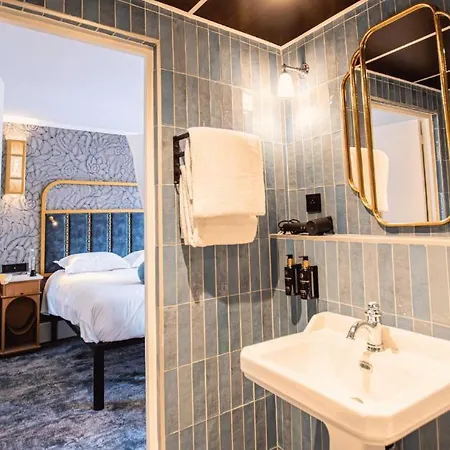 Bohem Hotel 4*